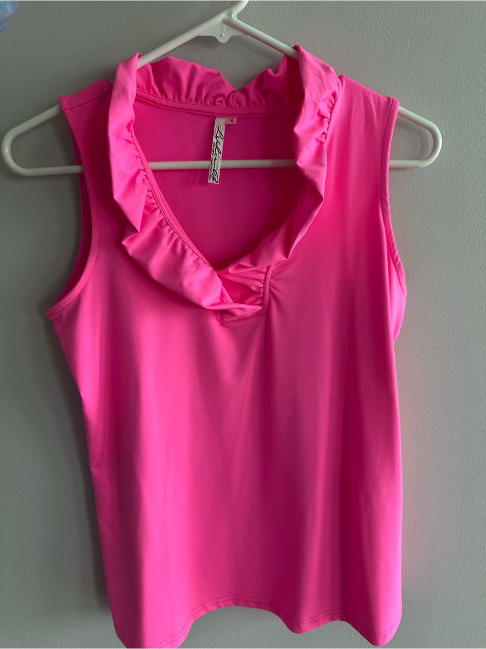 Lulu-B Pink Sleeveless Ruffled V-neck Sz Small EUC